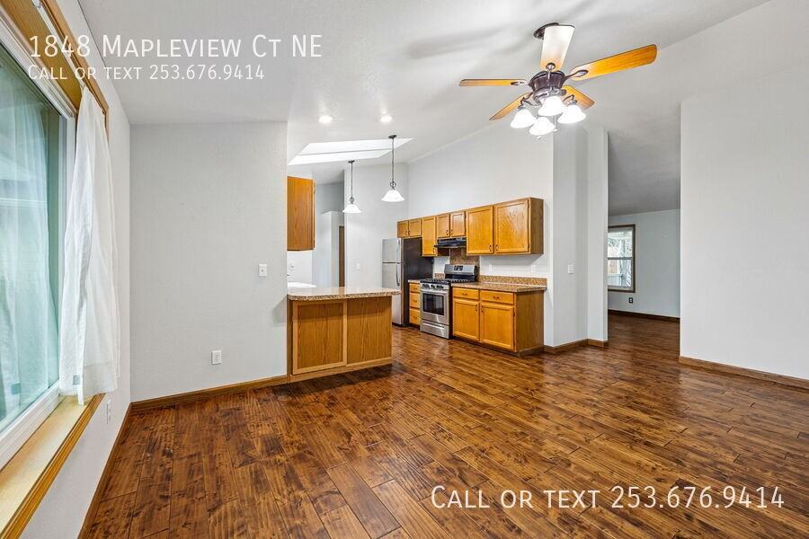 1848 Mapleview Ct Ne - Photo 3 of 24