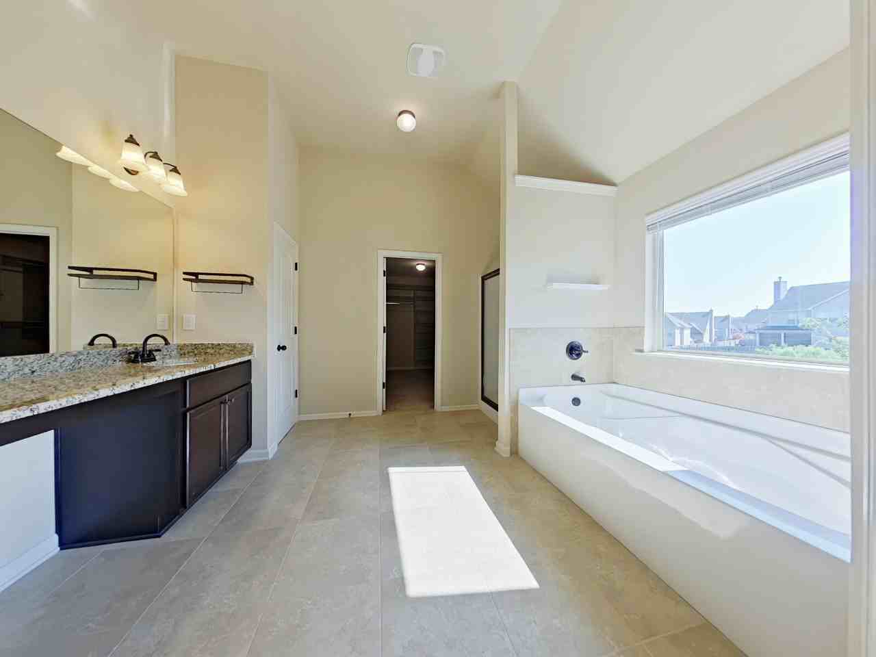 307 Big Flint Ln - Photo 5 of 38
