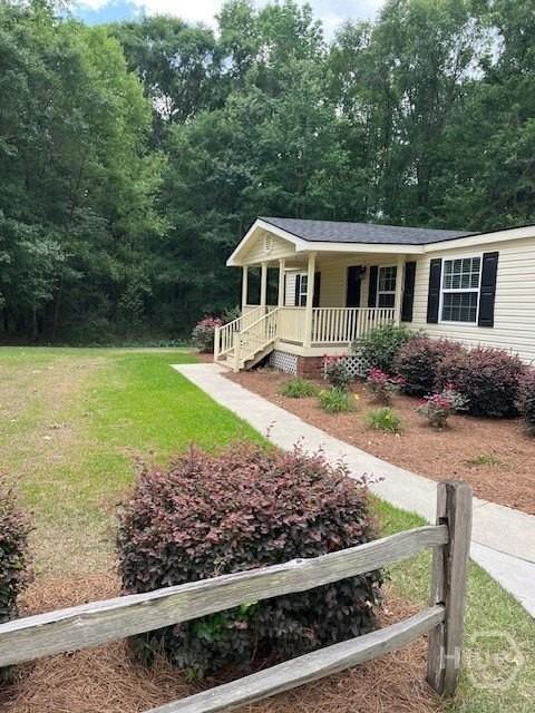 239 Martin Rd - Photo 2 of 18
