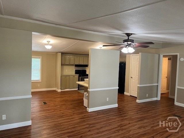 239 Martin Rd - Photo 4 of 18