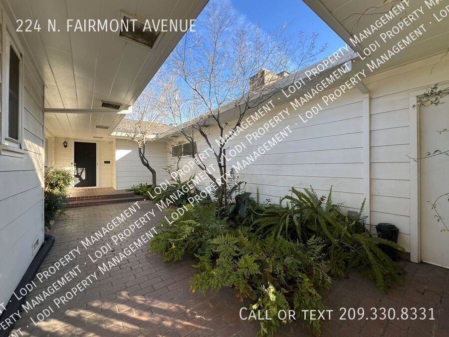 224 N Fairmont Ave - Photo 3 of 40