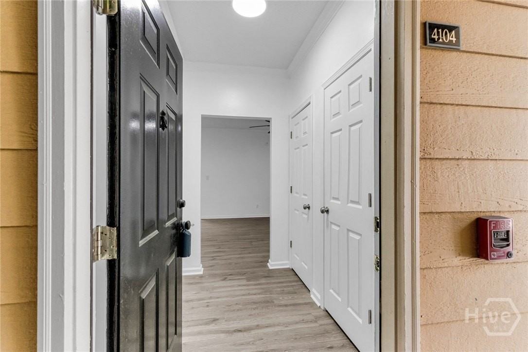 4104 Walden Park Dr - Photo 3 of 29