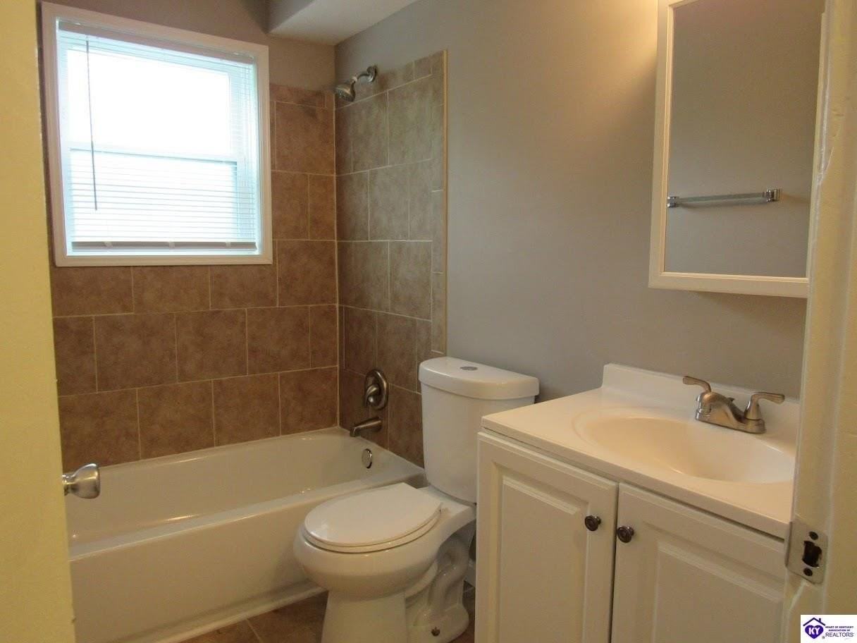 248 Metts Ct #4 - Photo 4 of 8
