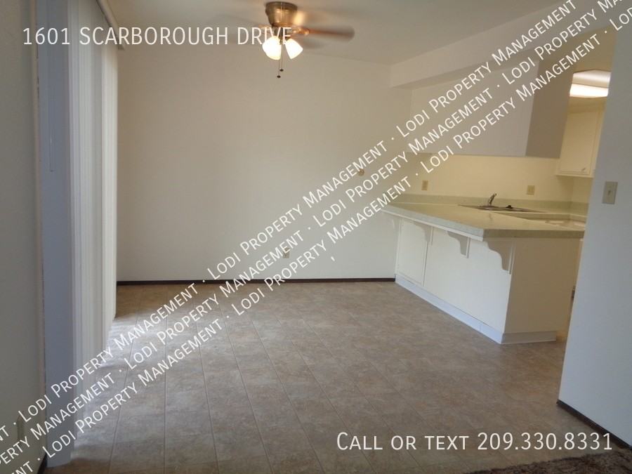 1601 Scarborough Dr - Photo 4 of 16