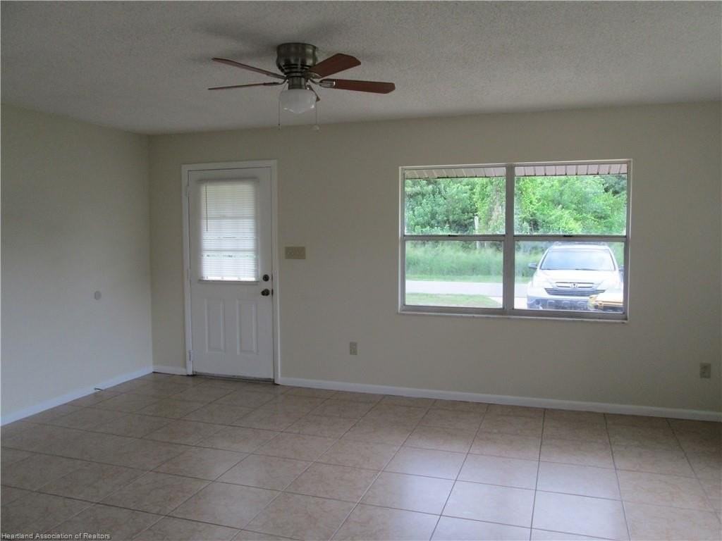 205 Phantasy Ave - Photo 3 of 13