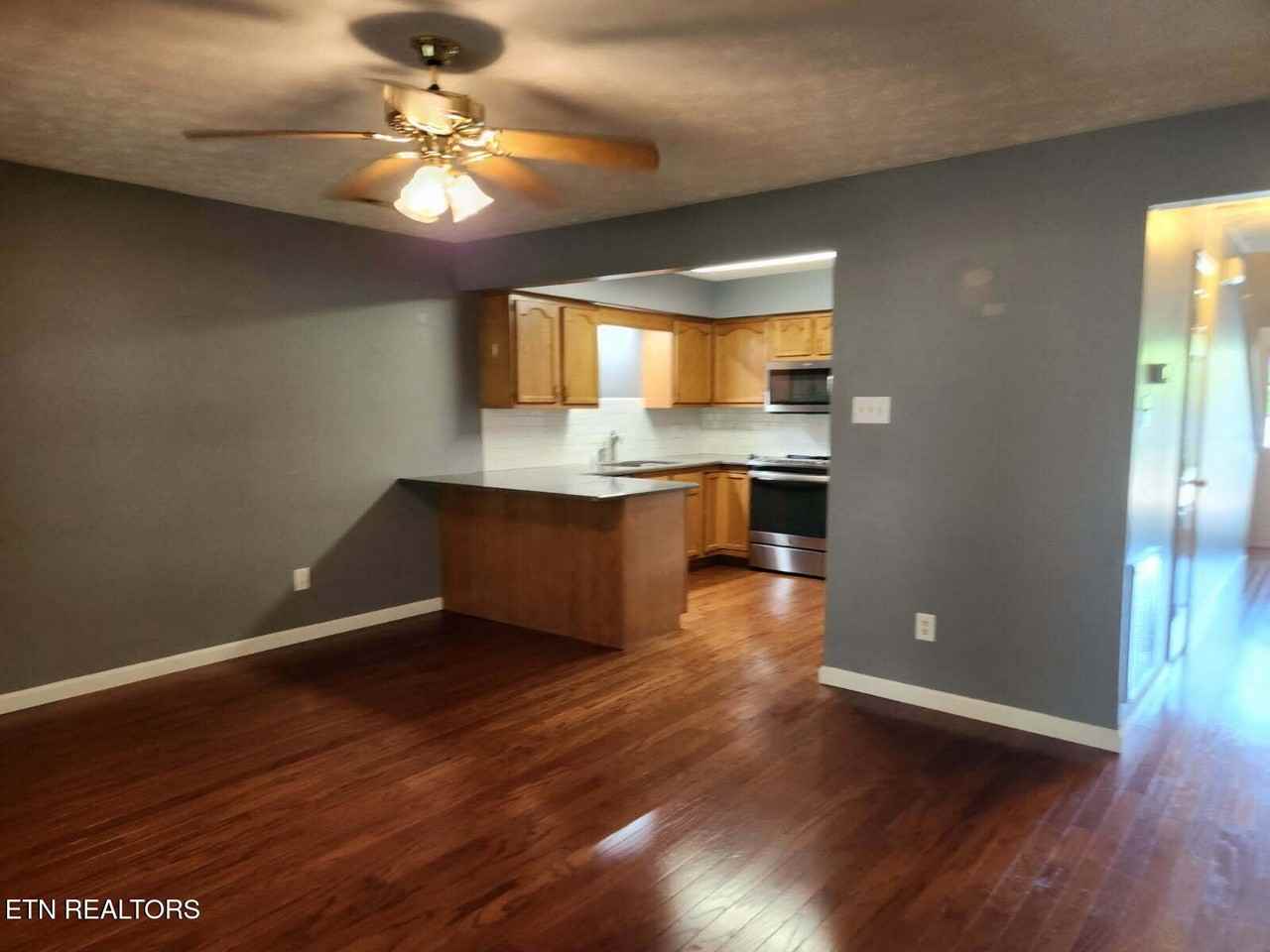 945 Ashley Michelle Ct - Photo 6 of 25