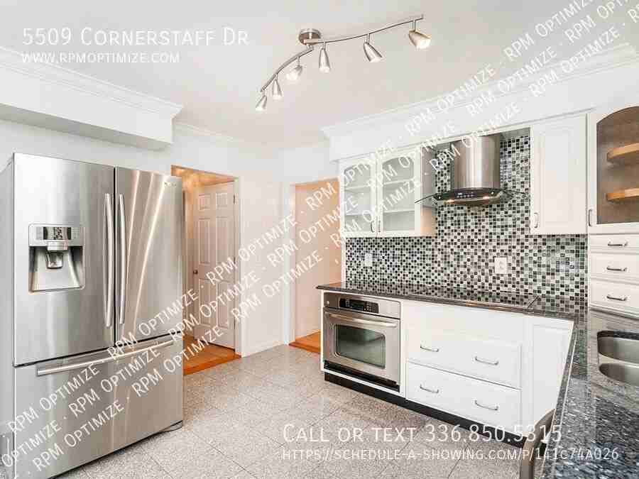 5509 Cornerstaff Dr - Photo 3 of 50
