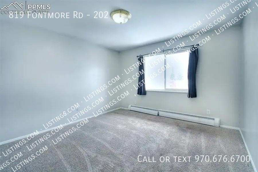 819 Fontmore Rd #202 - Photo 5 of 7