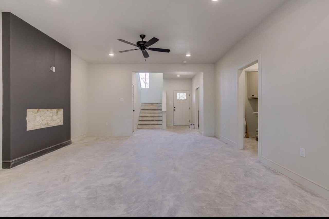 3419 24th St - Photo 2 of 6