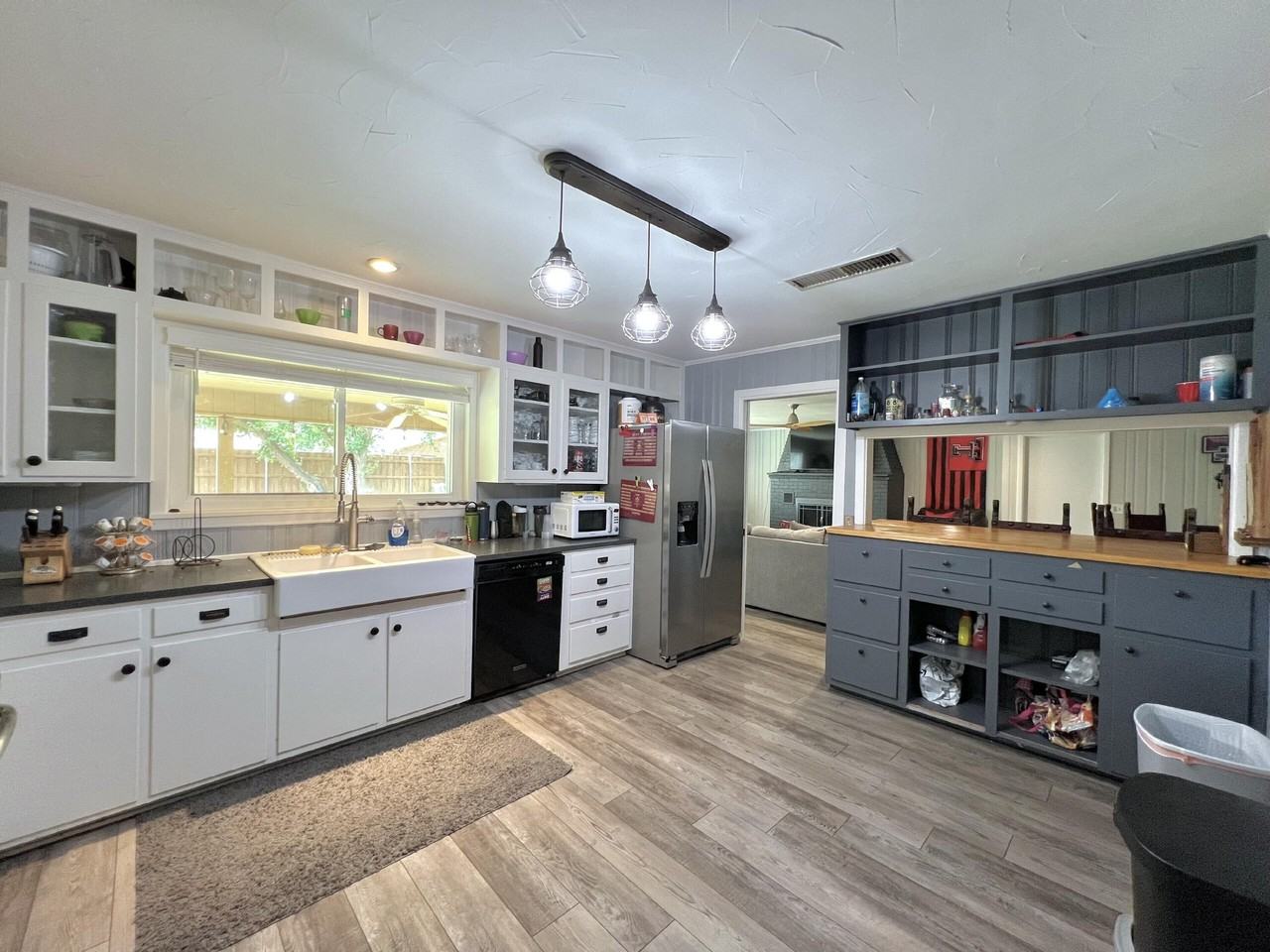 3301 39th St - Photo 6 of 17