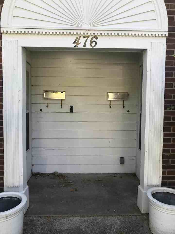 476 Bob O Link Dr #B - Photo 6 of 32