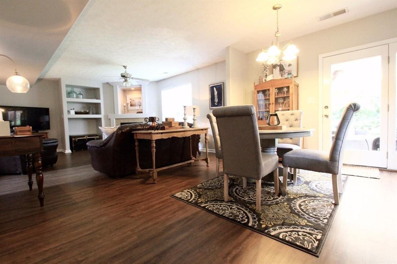 897 Henderson Dr - Photo 4 of 43