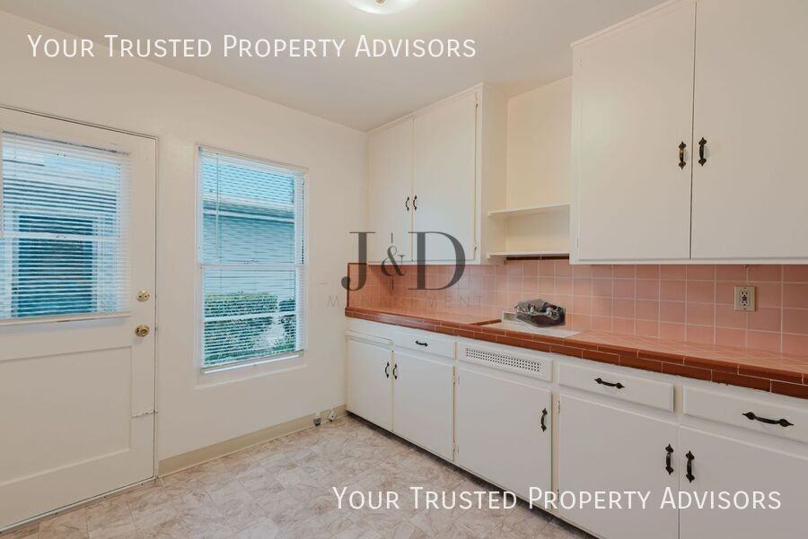 4392 Louisiana St #4392 - Photo 5 of 22