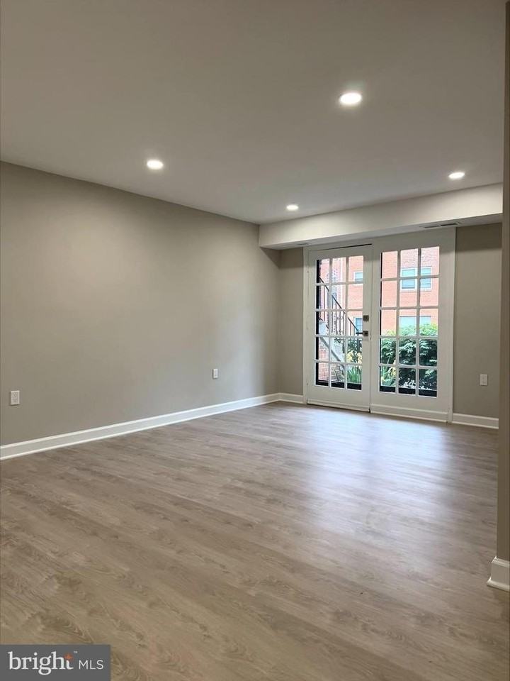 5931 Quantrell Ave - Photo 2 of 13