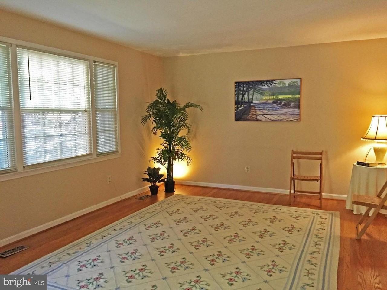 3336 Webley Ct - Photo 3 of 18