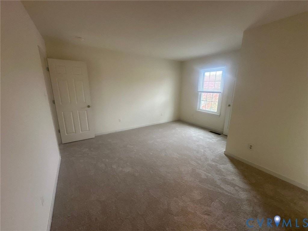 7812 Coachford Ct - Photo 6 of 8