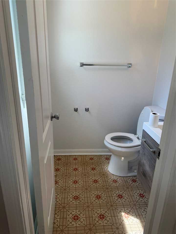 101 Ripley Rd - Photo 2 of 10