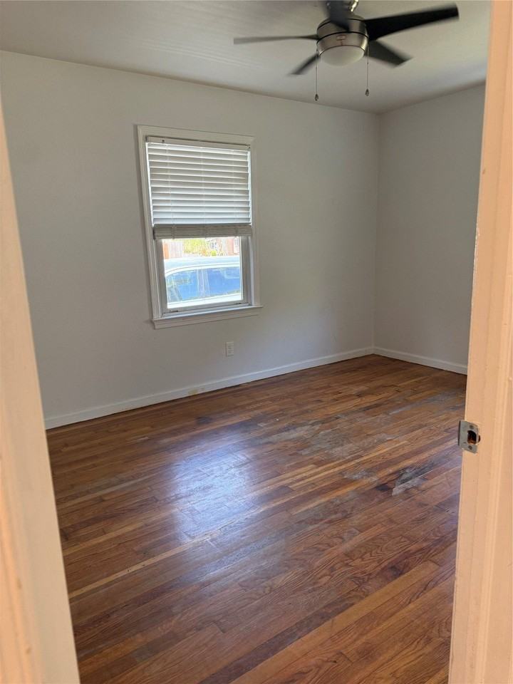 101 Ripley Rd - Photo 5 of 10