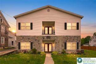 4029 Main St #B - Photo 1 of 1