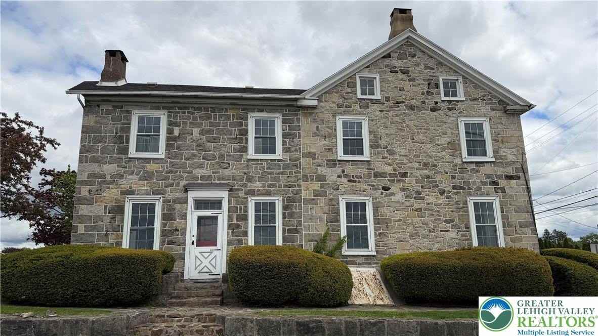 797 Main St