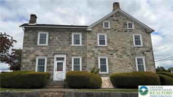 featured image of 797 Main St