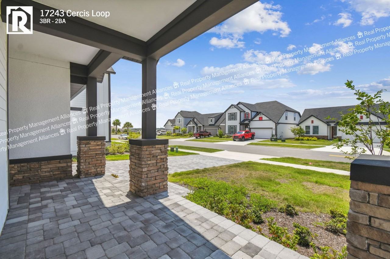 17243 Cercis Loop - Photo 2 of 40