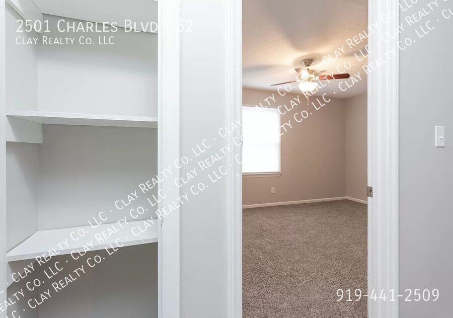 2501 Charles Blvd #62 - Photo 3 of 31
