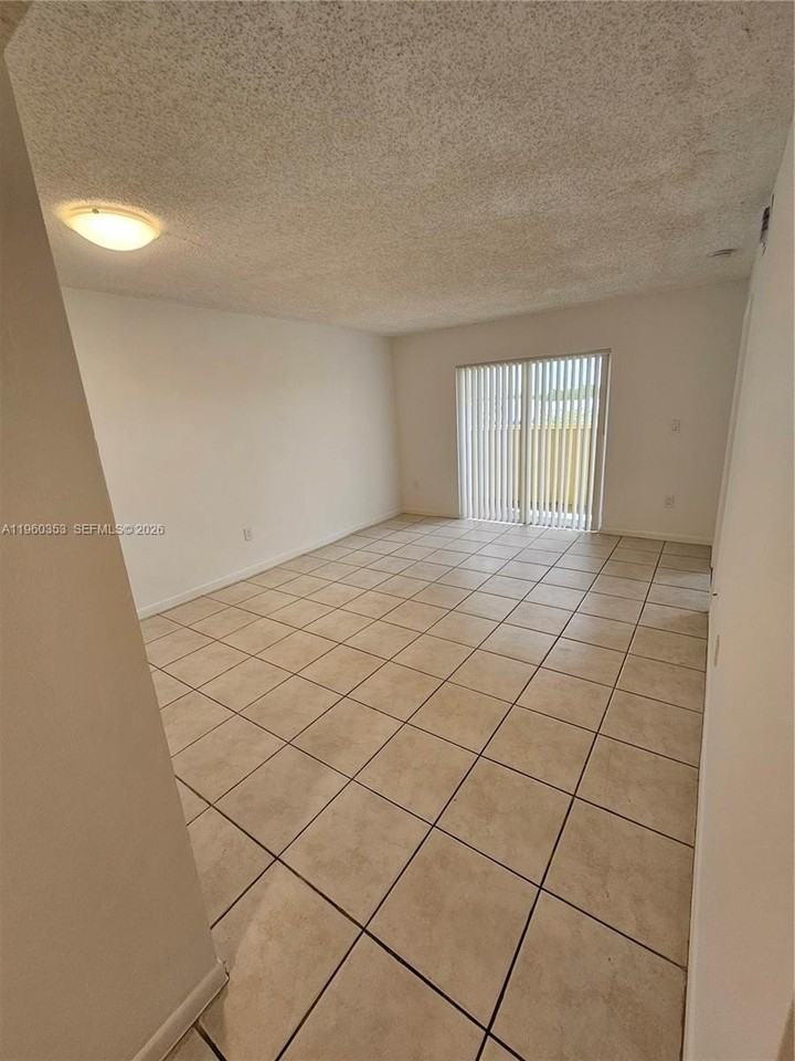 14951 Sw 82nd Ln #17-504 - Photo 5 of 17