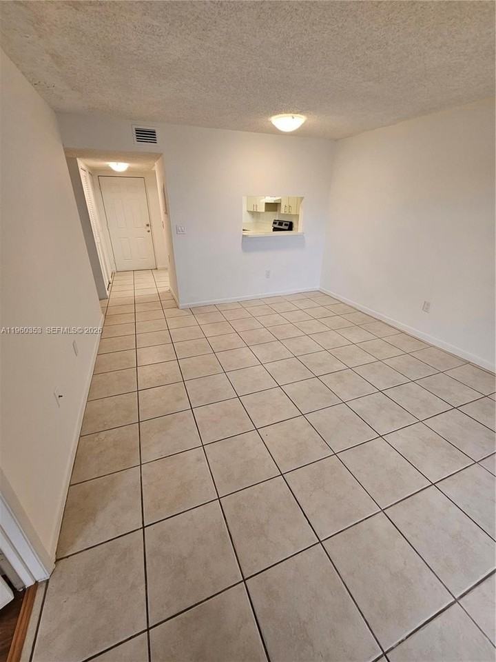 14951 Sw 82nd Ln #17-504 - Photo 6 of 17