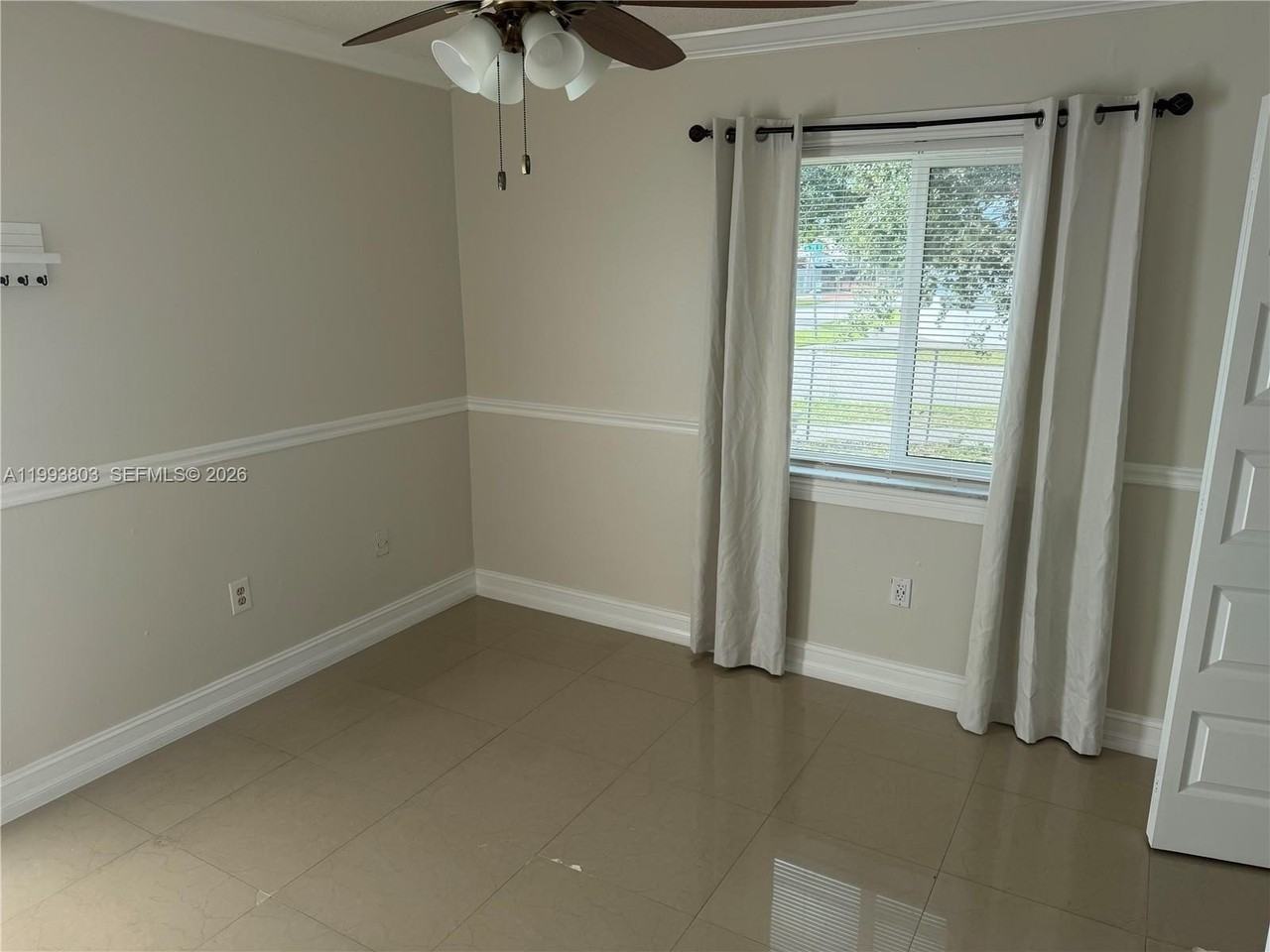 12636 Sw 211th St #2 - Photo 3 of 7