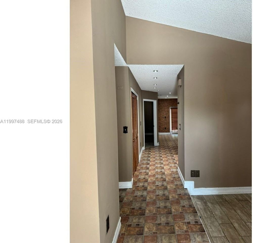 6936 W 25th Ave - Photo 3 of 11