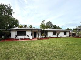 featured image of 7625 Sw 180th Ter #7625
