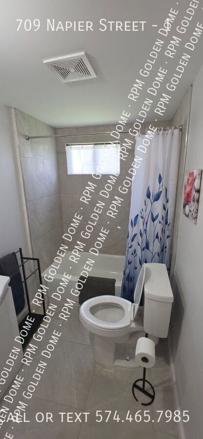 709 Napier St #1 - Photo 7 of 15