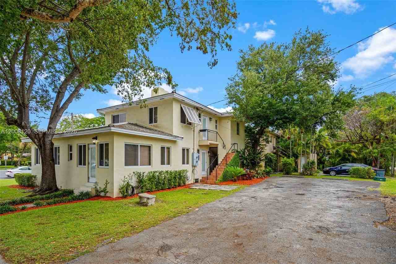 3500 Ponce De Leon Blvd - Photo 4 of 46
