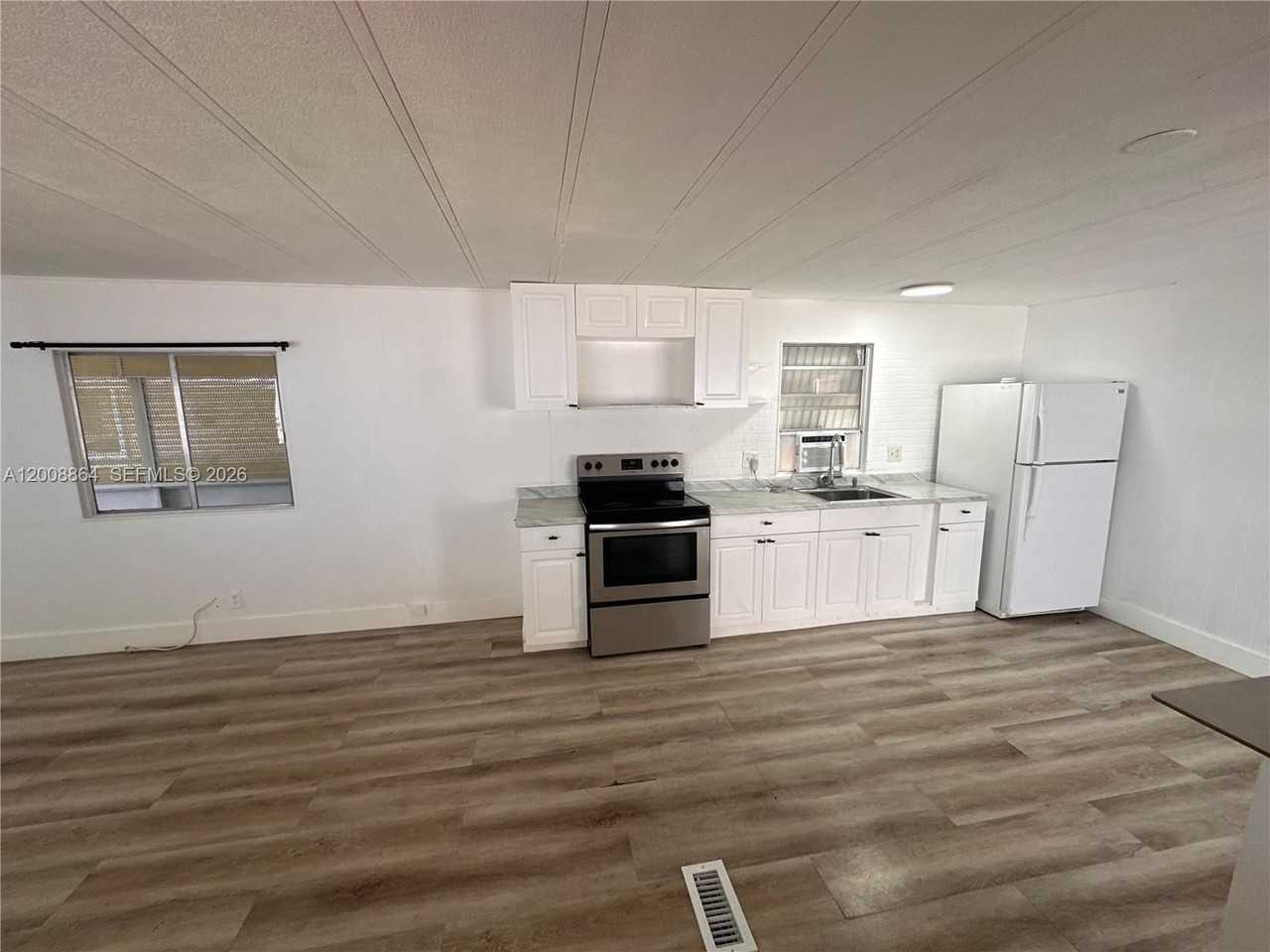 2957 Sw 54th St #0 - Photo 4 of 22