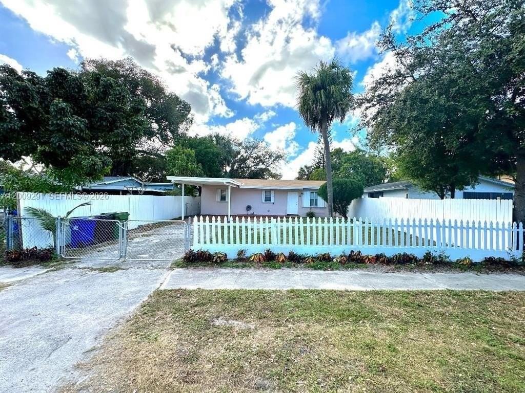 525 Nw 15th Ter - Photo 7 of 31