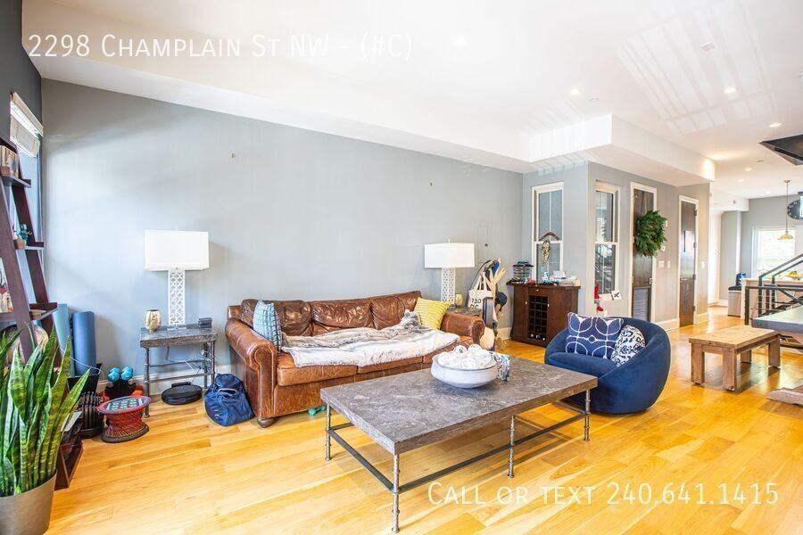 2298 Champlain St Nw #C - Photo 4 of 47