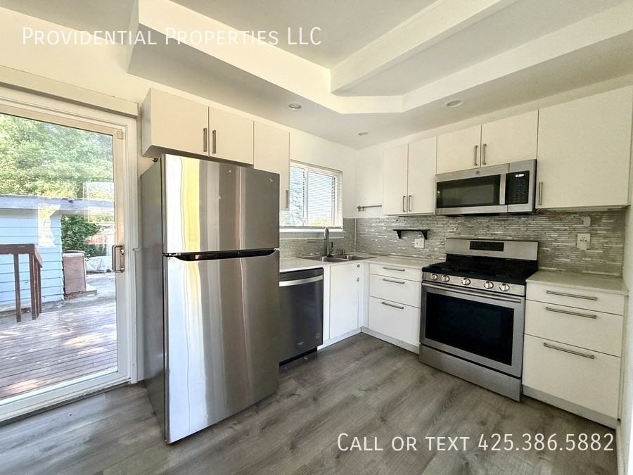 3821 155th Ave Se - Photo 4 of 13