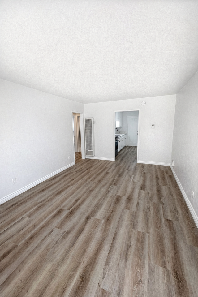 4061 Ohio St - Photo 7 of 17
