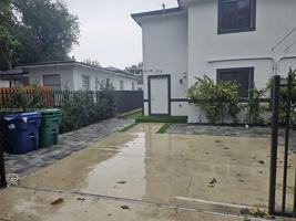 featured image of 2773 Nw 43rd Ter