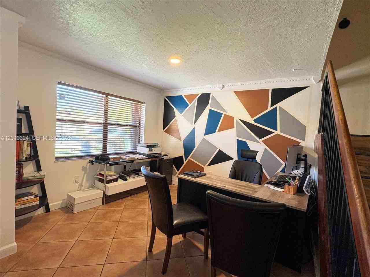 5424 Gate Lake Rd #5424 - Photo 3 of 10
