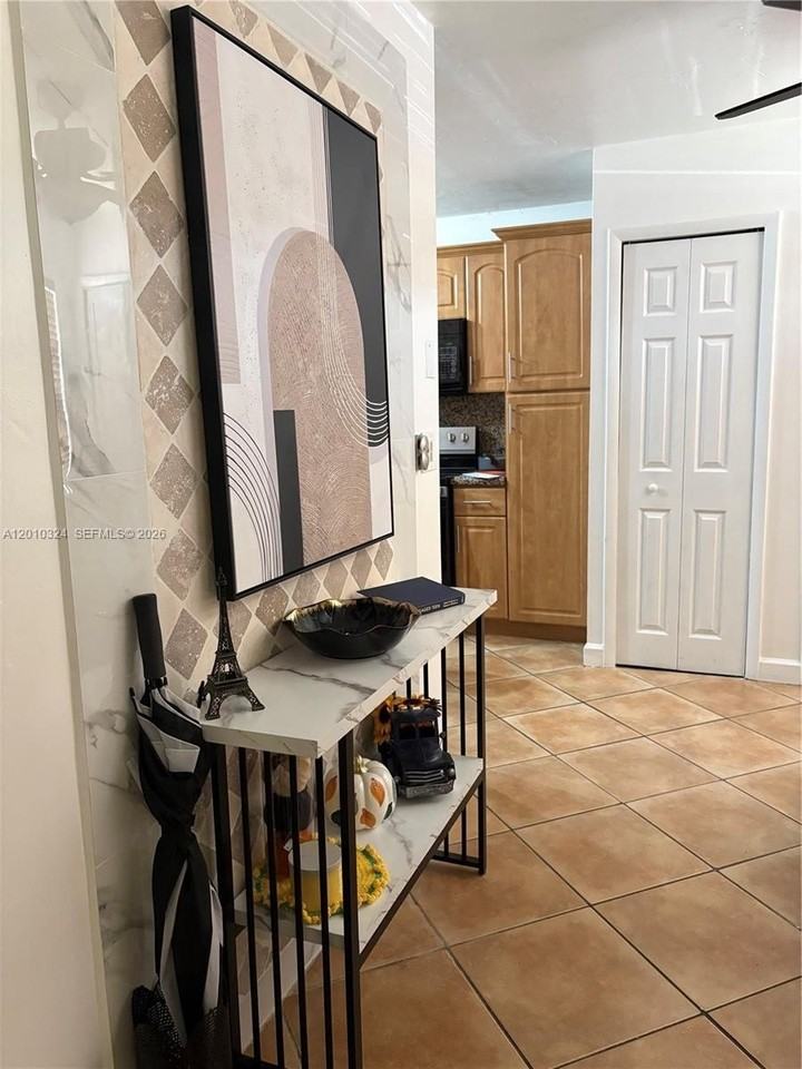 5424 Gate Lake Rd #5424 - Photo 5 of 10