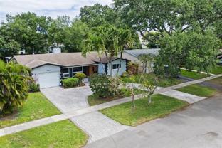 5421 Buchanan St - Photo 1 of 1