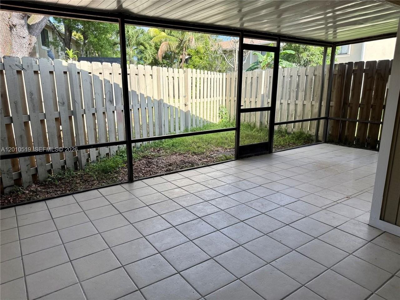 3548 Nw 111th Ter - Photo 7 of 12