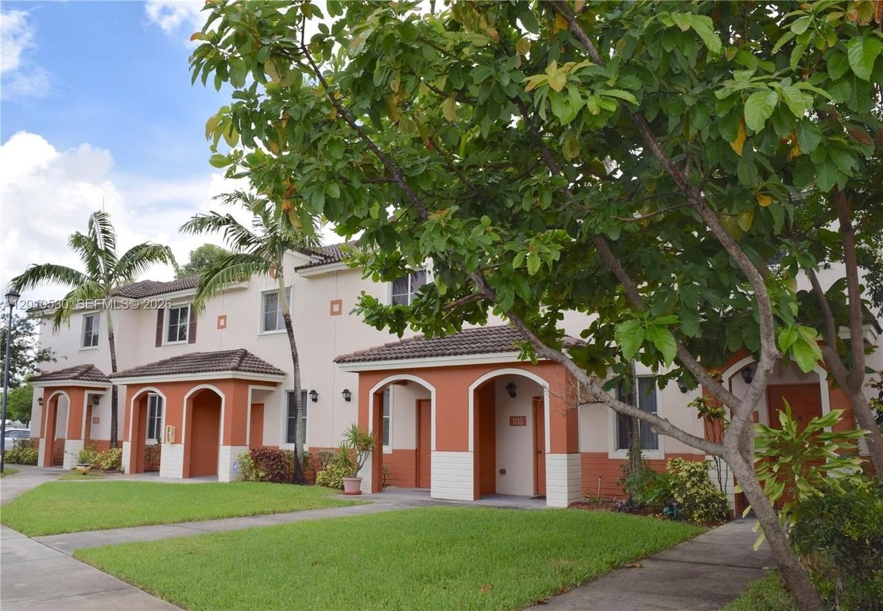 17347 Nw 7th Ave #106 - Photo 7 of 23
