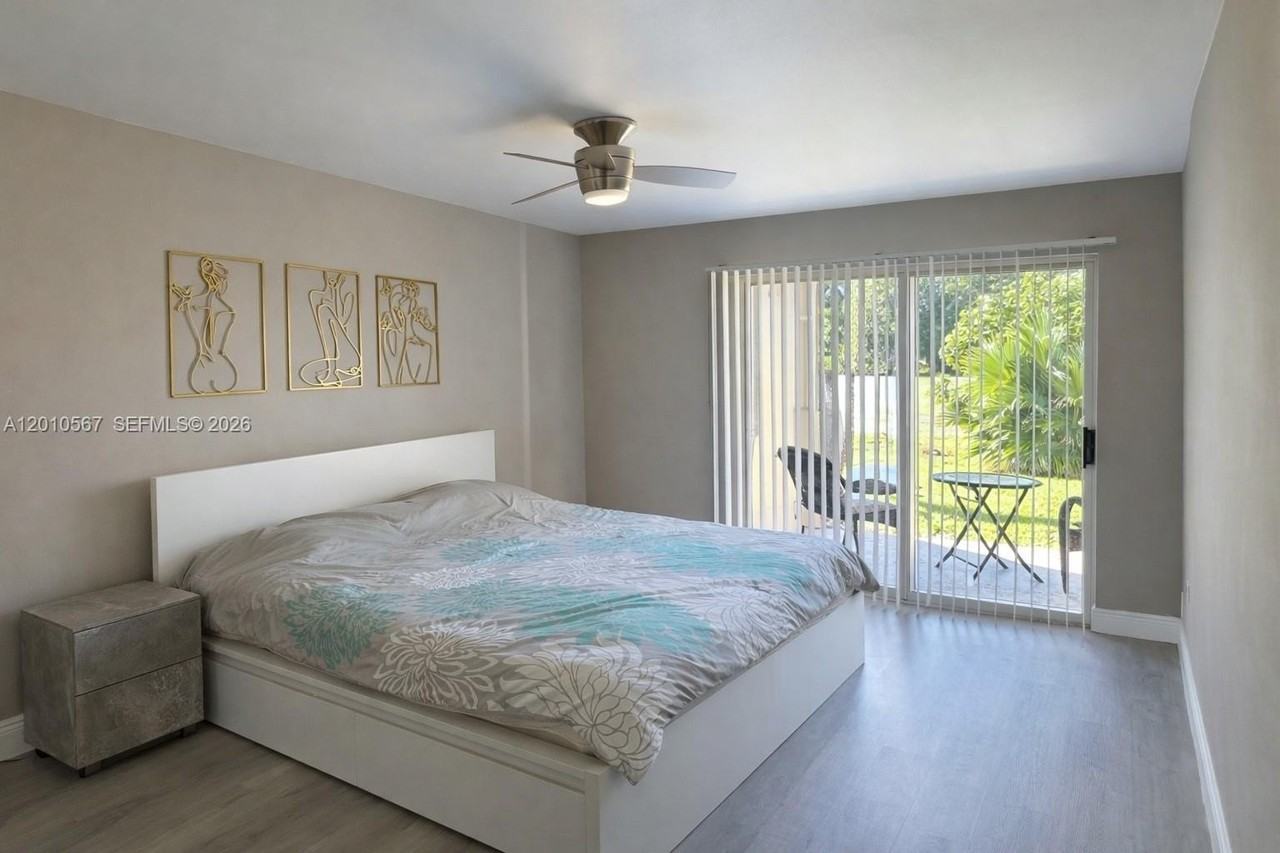 6364 La Costa Dr #D - Photo 7 of 30