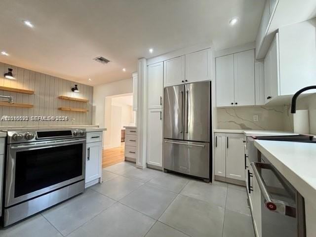 9472 Byron Ave - Photo 6 of 26