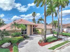 featured image of 620 Laurel Ln W