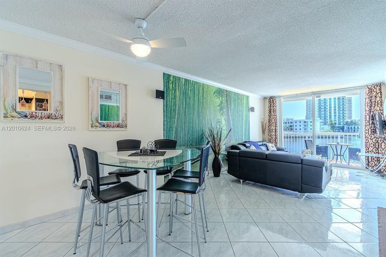 121 Golden Isles Dr #104 - Photo 6 of 43