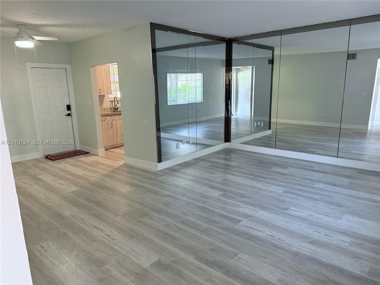2424 Sw 12th St #1 - Photo 2 of 15